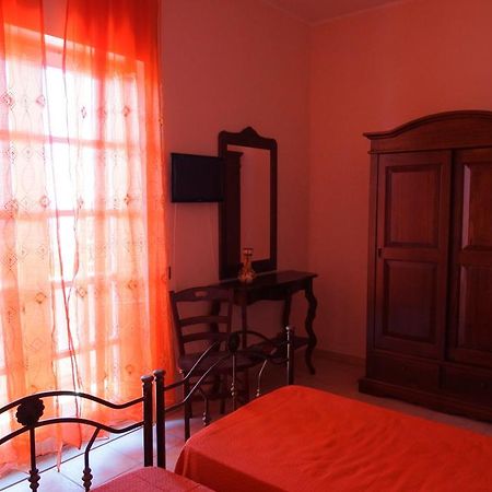 Bed and Breakfast La Casa Di Miro Катандзаро Екстер'єр фото