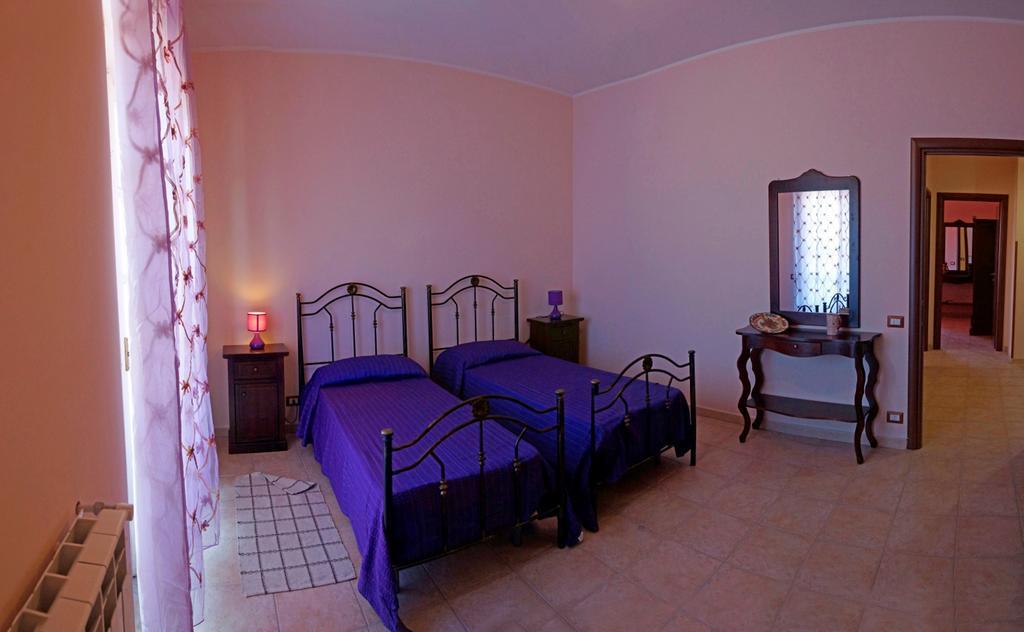 Bed and Breakfast La Casa Di Miro Катандзаро Номер фото