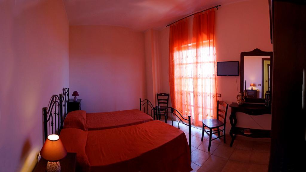 Bed and Breakfast La Casa Di Miro Катандзаро Екстер'єр фото