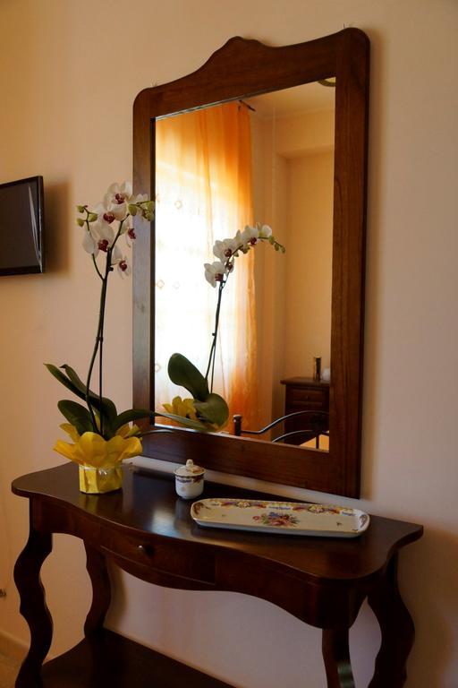 Bed and Breakfast La Casa Di Miro Катандзаро Екстер'єр фото