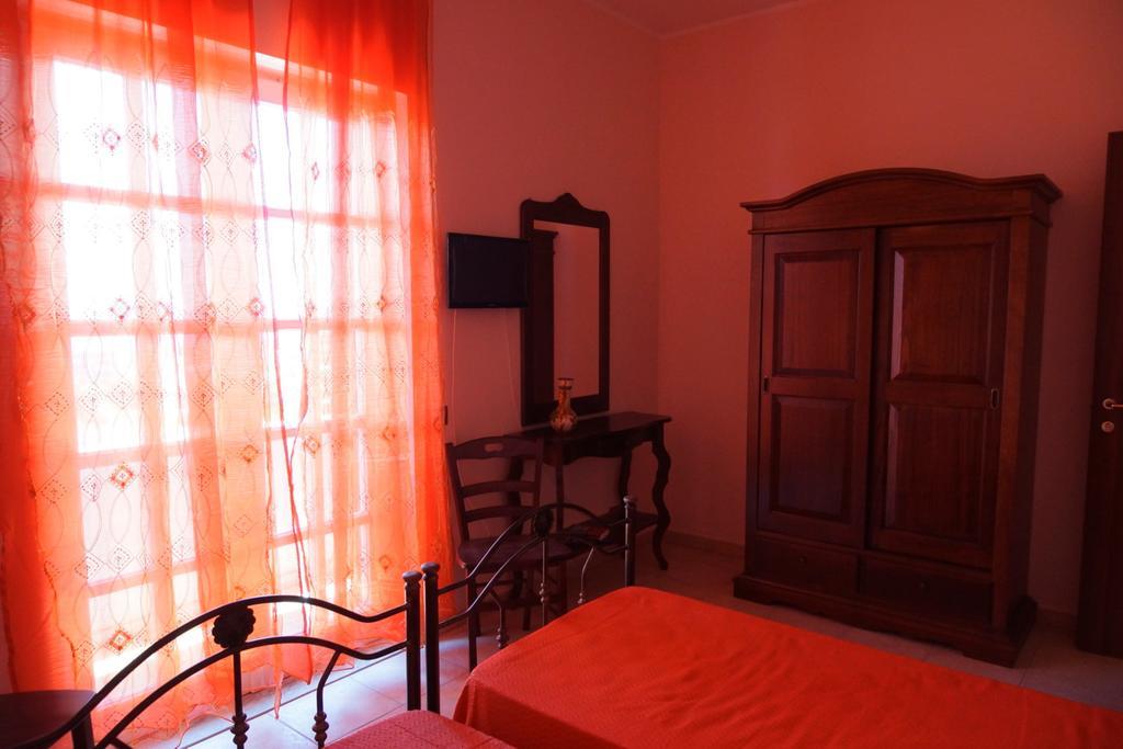 Bed and Breakfast La Casa Di Miro Катандзаро Екстер'єр фото